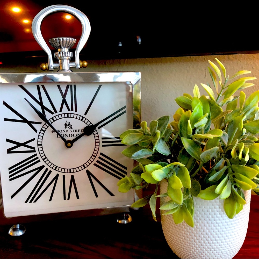 Meet your Posher, FloraBlue